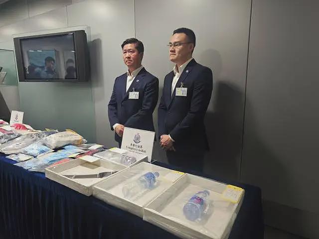 香港日企10亿日元大劫案最新进展:已拘15人中部分有黑社会背景!劫匪持牛肉刀,用时仅30秒,赃款还没找到(组图) - 3