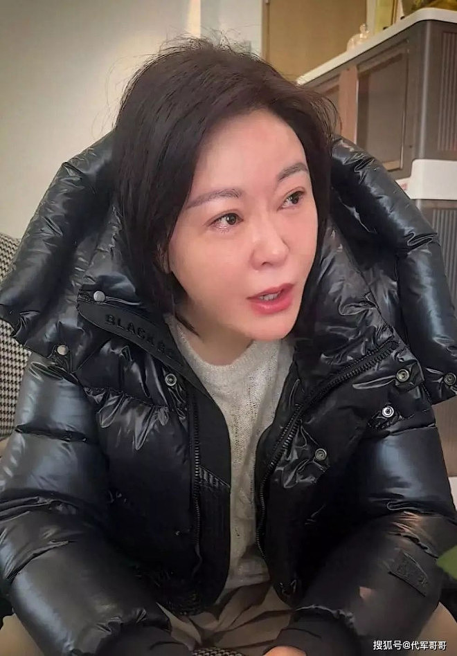 央视王小骞“深夜崩溃”,11岁女儿患病让她后悔(组图) - 5