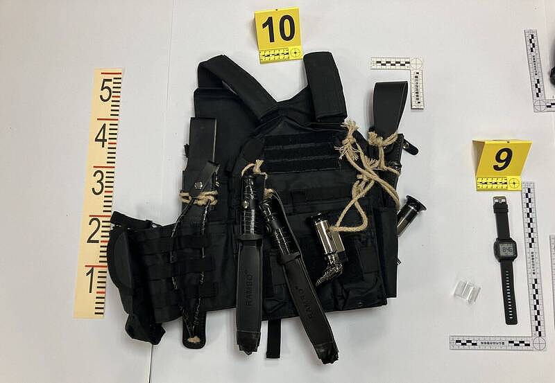 有如军火库!张文落脚旅馆内部曝光,单人房藏15颗汽油弹(组图) - 5