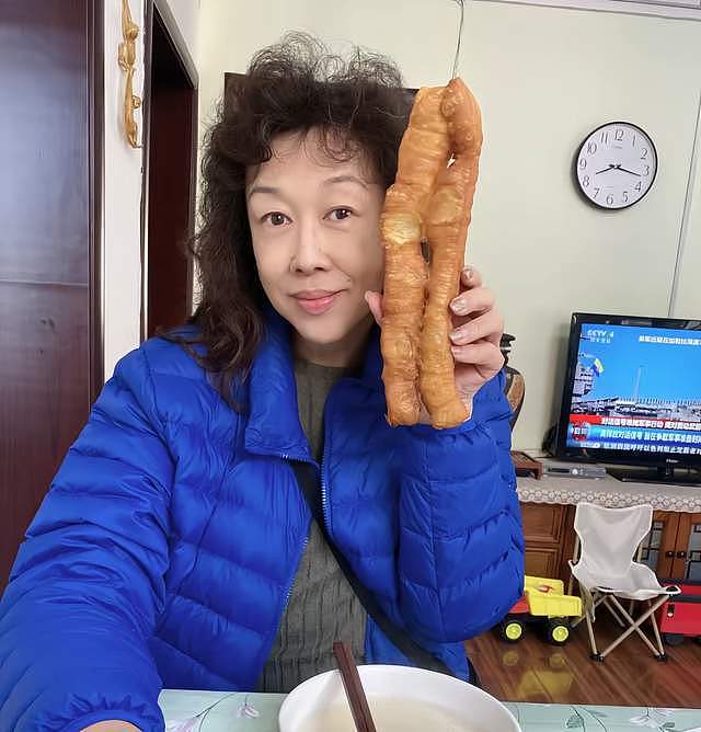 中国第一变性人期望嫁回中国，二婚嫁美国老公，为治病已返回国内（组图） - 14