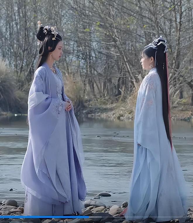 陈都灵上台领奖,白鹿没鼓掌惹争议,两家疑似因《长月烬明》结怨(组图) - 14