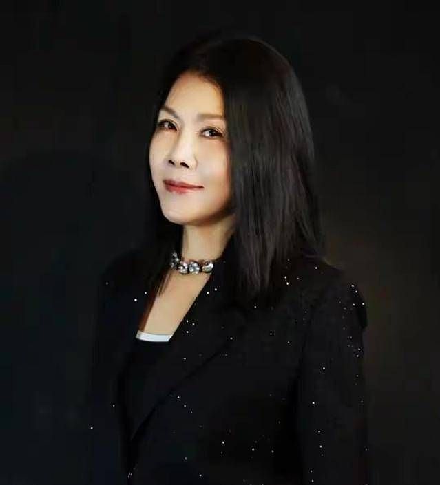 田震辟谣入澳洲籍！“我中国籍、中国人、中国胃，没有道理去改变 ”（组图） - 4