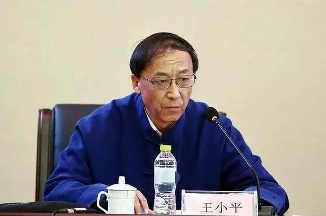 足坛反腐正式收官！18人被判刑涉案3.2亿，李铁王小平最顽固未减刑（组图） - 3