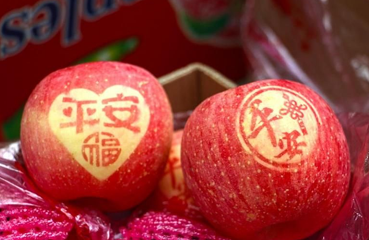 圣诞节来临，各国圣诞都有什么玩法？（组图） - 9