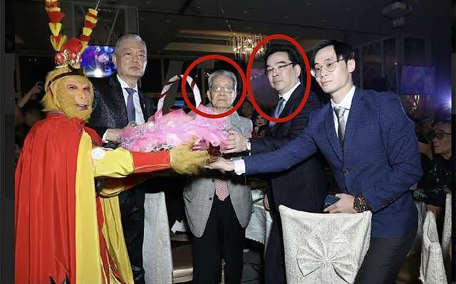 新义安第二代“龙头”向华炎去世！曝最后露面照，弟弟是向华强（组图） - 5