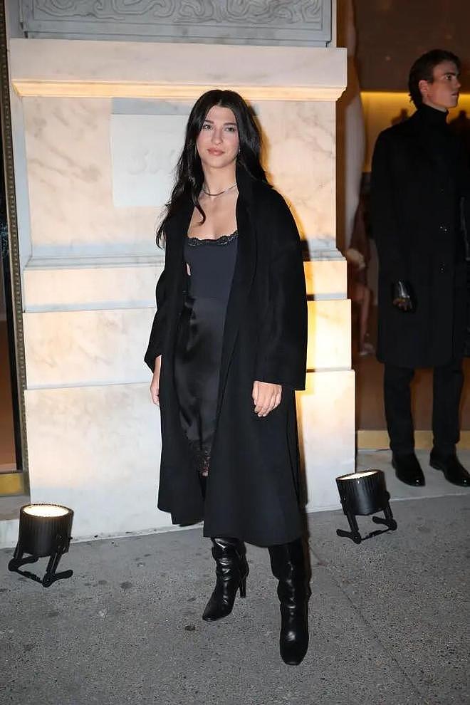 比尔·盖茨23岁女儿高调宣布新恋情，刚与富家公子前任分手几个月（组图） - 6