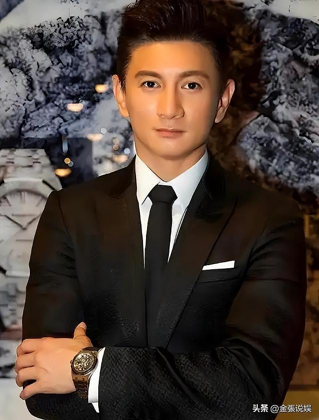55岁吴奇隆染黄毛开演唱会!录VCR嘴歪鼻头大,颜值难回“四爷”(组图) - 20