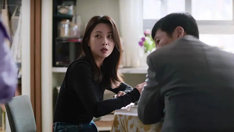 外企高管的子女们,开始回国啃老了(组图) - 4