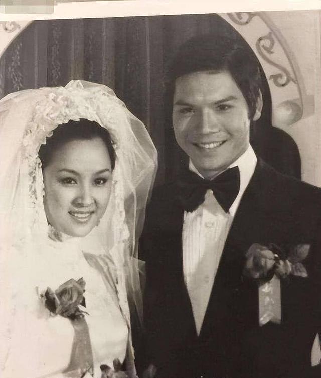 向华强大哥向华炎去世，曾是新义安第二代话事人，侄子曝去世细节（组图） - 8