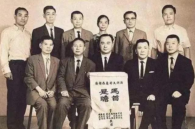新义安第二代“龙头”向华炎去世！曝最后露面照，弟弟是向华强（组图） - 9
