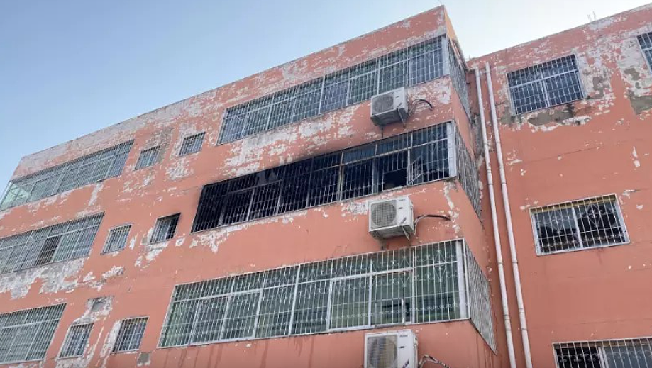 河南小学大火致13死！58岁女班主任判囚6年，网民：批救人者入狱（组图） - 5