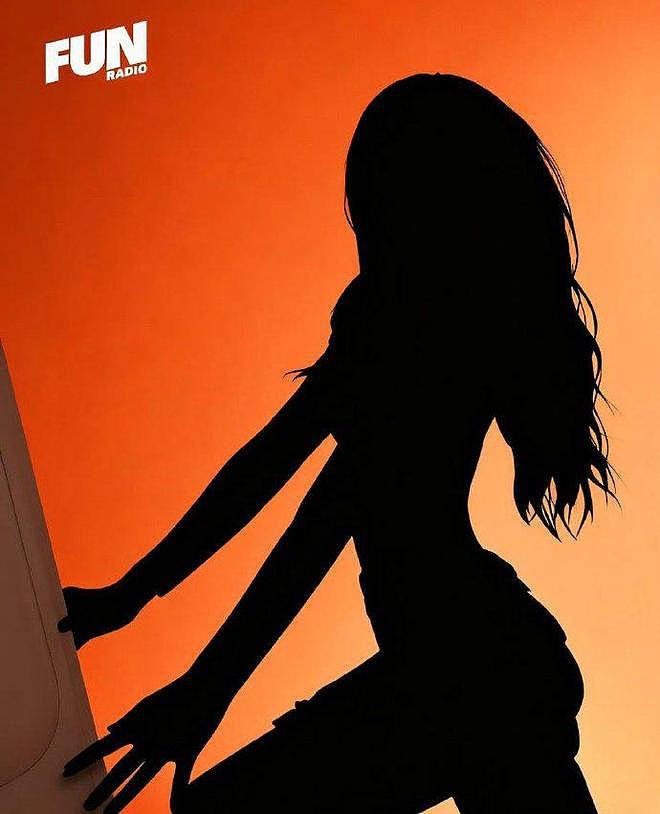 Lisa确定在圣诞节助阵疯马秀，粉丝表示这是女王行为，二登疯马秀（组图） - 1