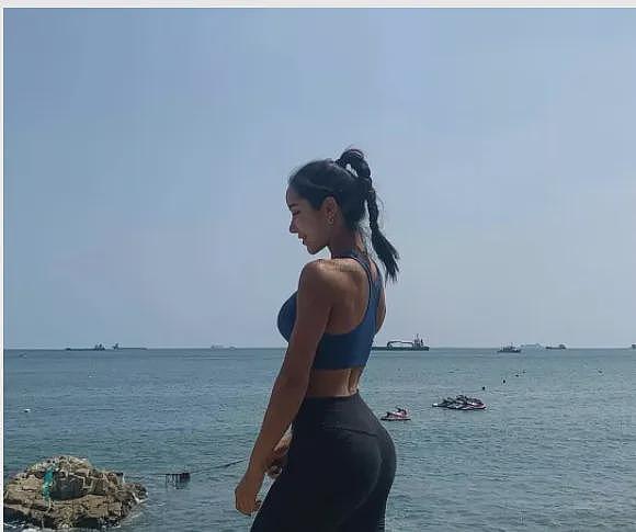 【美女】E杯、Q臀，大长腿，这样逆天的身材，你还会看脸（组图） - 4