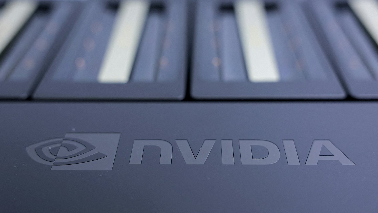 NVIDIA首批H200晶片明年2月交付中国厂商,总值或高达140亿元(组图) - 2