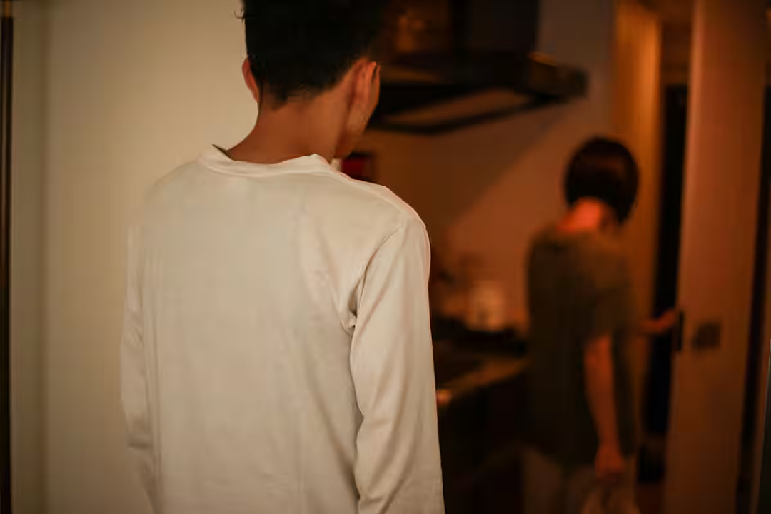 日本年轻人流行找“睡觉朋友”？相约单纯睡觉：缓解寂寞不恋爱（组图） - 4