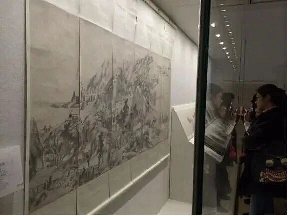 南京博物馆事件越扒越惊人,收藏界“董袭莹”细节浮出水面:脸都不要了(视频/组图) - 18
