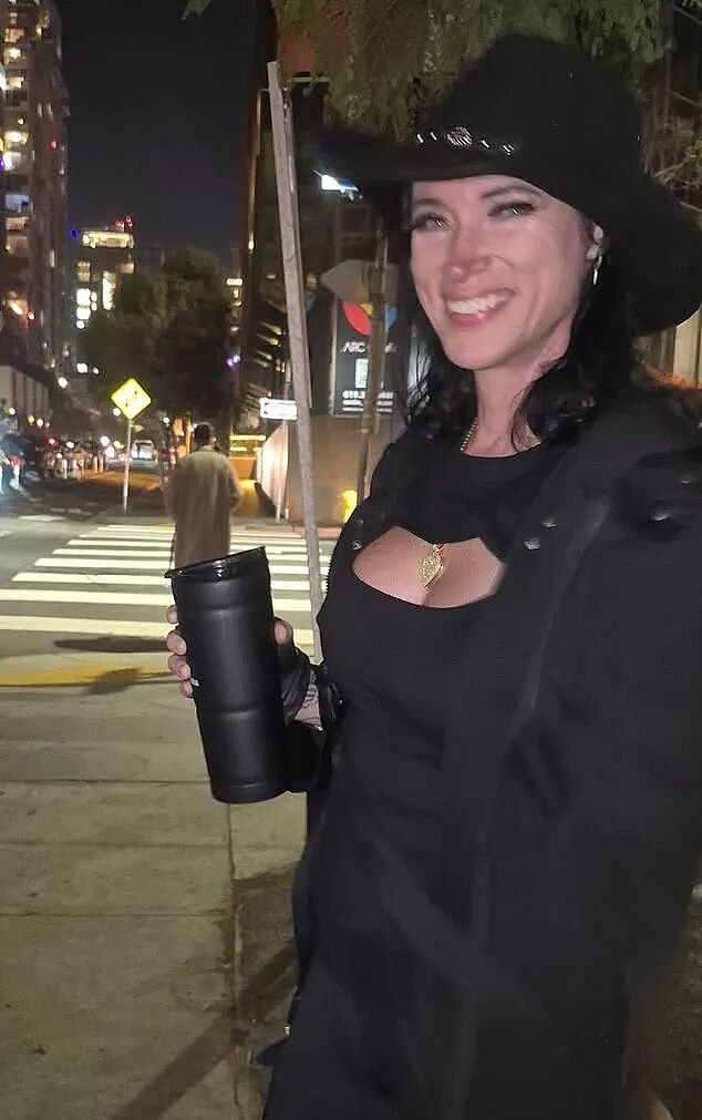 惊！ 模特名媛开枪自尽，曾雇凶谋杀富豪丈夫放火烧豪宅，最后通话说了这些（组图） - 6