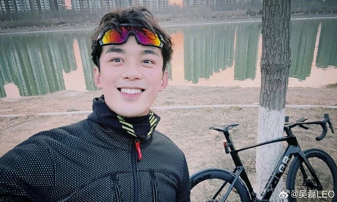 李现到处拍，吴磊到处骑，王一博到处爬…男明星们扎堆“卷户外”（组图） - 19