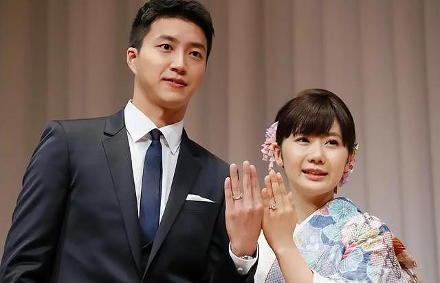 离婚4年,福原爱和江宏杰差距大,一人已重获幸福,一人苦挣扎(组图) - 1