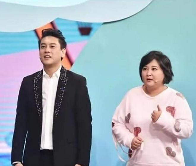 太狂了！朱孝天内涵五月天后，被挖出他和贾玲之间的那点“秘密”（组图） - 9