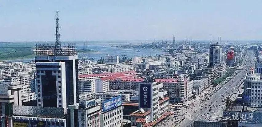 中国最神秘城市:远在东北,没建制,住着27万人(组图) - 1