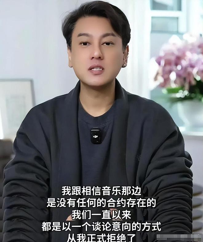 太狂了！朱孝天内涵五月天后，被挖出他和贾玲之间的那点“秘密”（组图） - 13