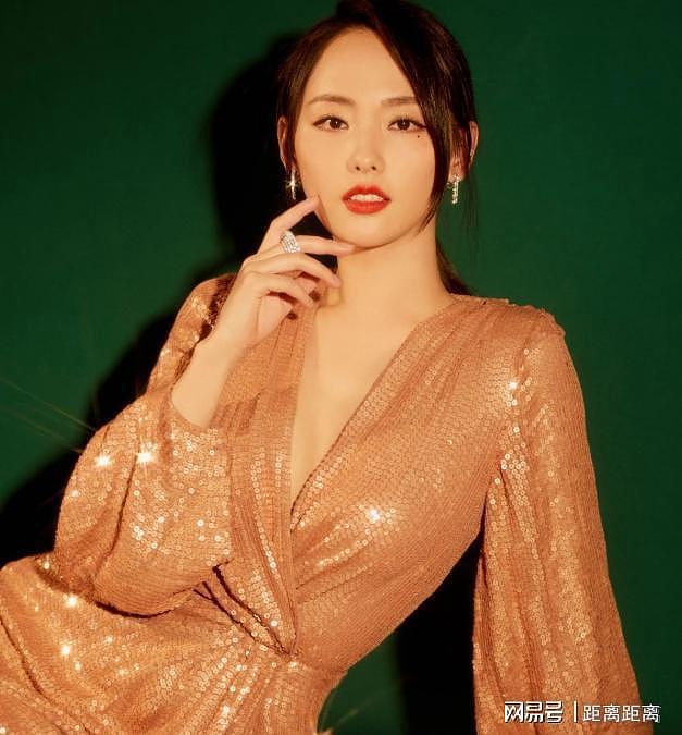 扫地出门，俩儿子被婆家“控制”？张嘉倪官宣喜讯，彻底打脸买超（组图） - 31