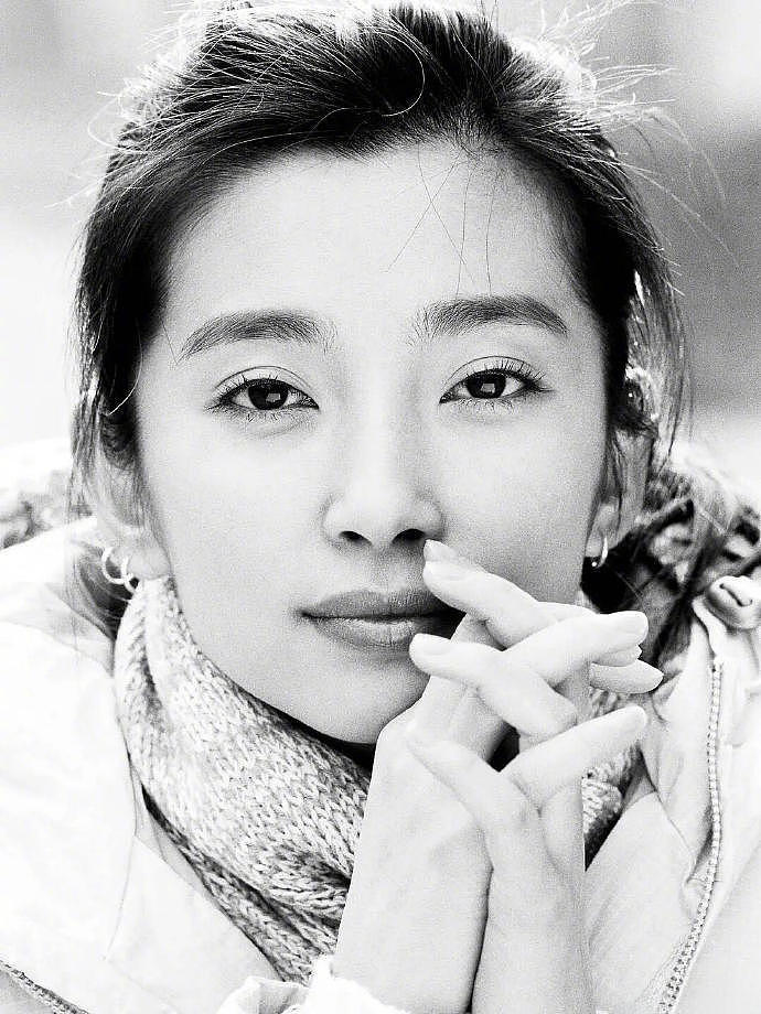 李冰冰成“四旦双冰”最大赢家？小镇老师逆袭，未婚无娃又狠又飒（组图） - 11