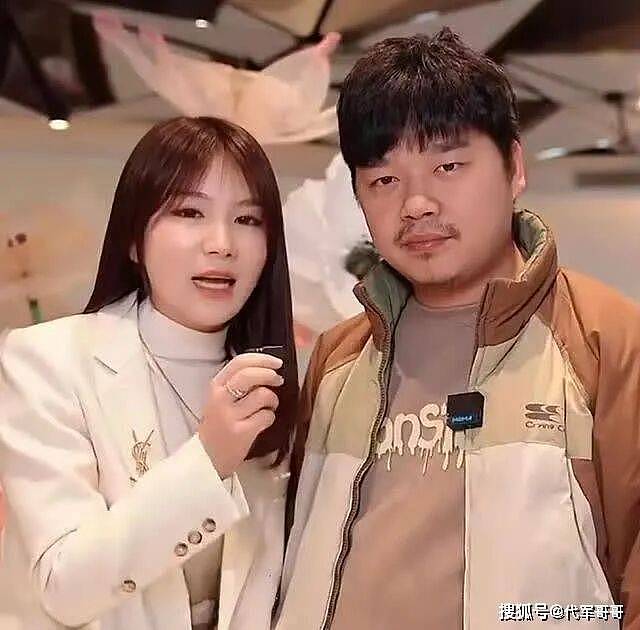 盘点2025年被曝分手的8对网红情侣，看看都有谁？（组图） - 3