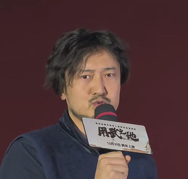 王传君生病后近照变化大,面部浮肿肚子胖成球,疑似因吃药受影响(组图) - 19