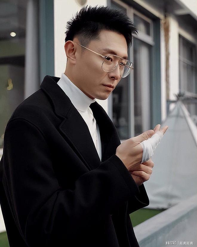 扫地出门，俩儿子被婆家“控制”？张嘉倪官宣喜讯，彻底打脸买超（组图） - 34