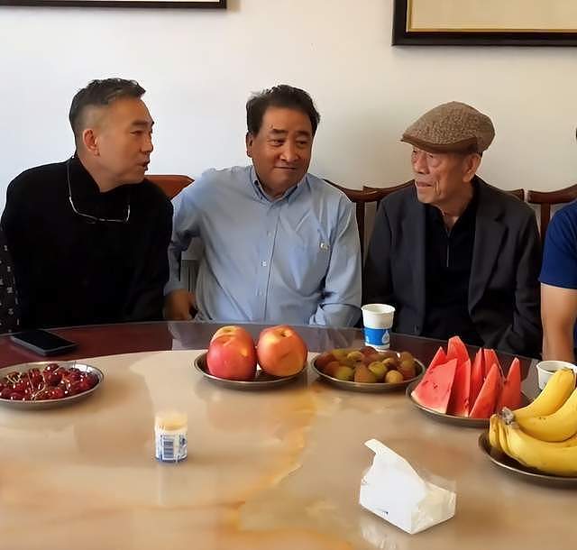 姜昆一方回应！辟谣在美国过圣诞节，视频为拼接，人在国内录节目（组图） - 8