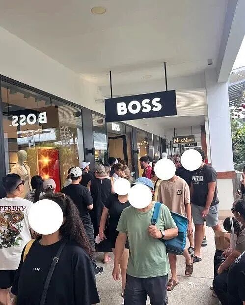 震惊!澳洲Boxing Day挤爆了!商场人山人海,店内大排长龙,停车场水泄不通,折扣大甩卖引爆全澳,单日消费额预计创新高 - 22