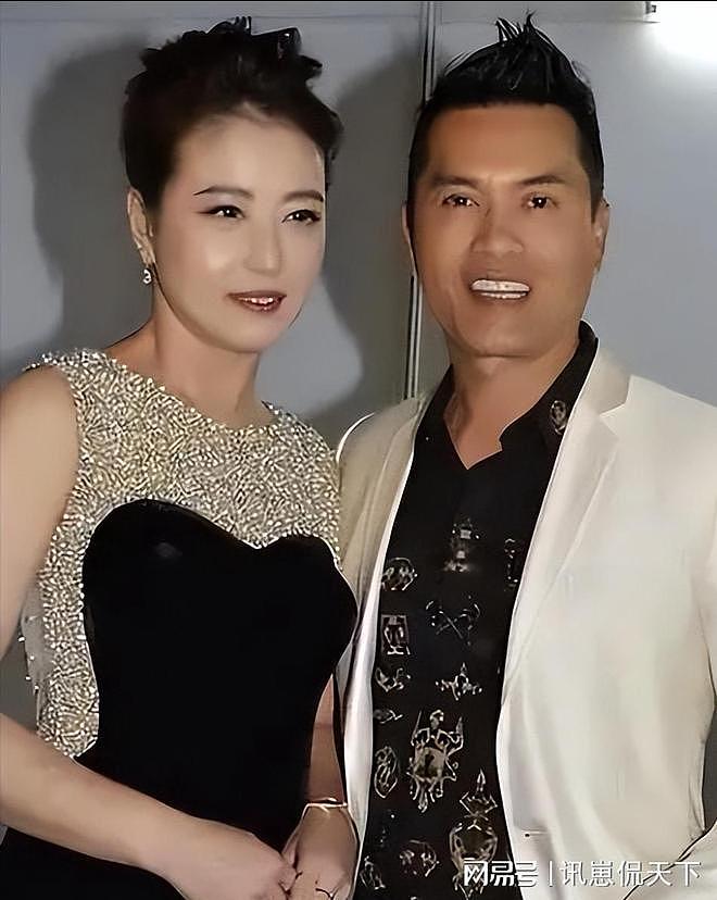 一婚娶周海媚,二婚娶邝美云,三婚娶富婆,70岁仍是“不老男神”(组图) - 5