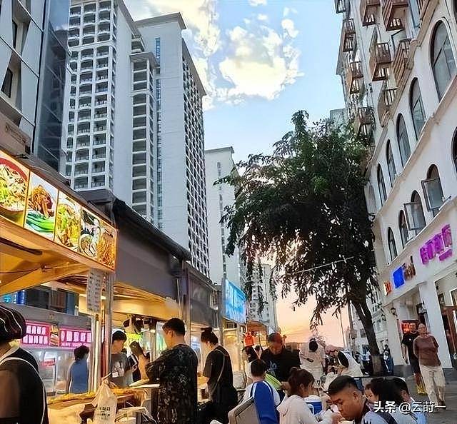 东北人撤离三亚成潮，压垮他们的是生活现实（组图） - 17