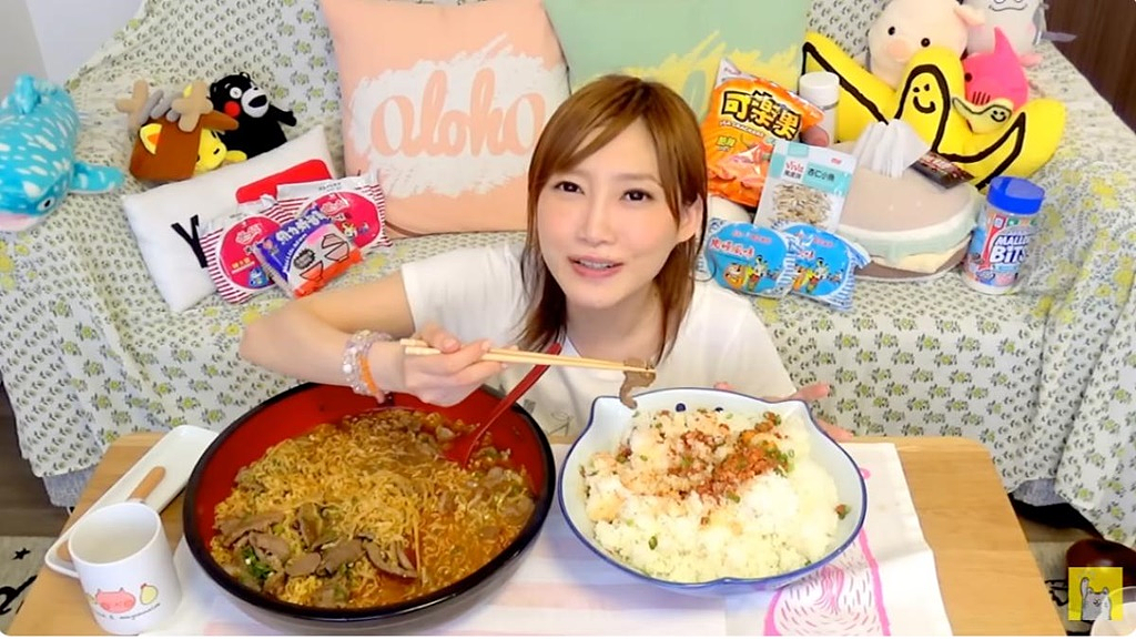 日本大胃王视频中偷偷吐掉食物！道歉后网友不买账：骗了多少年？（组图） - 17