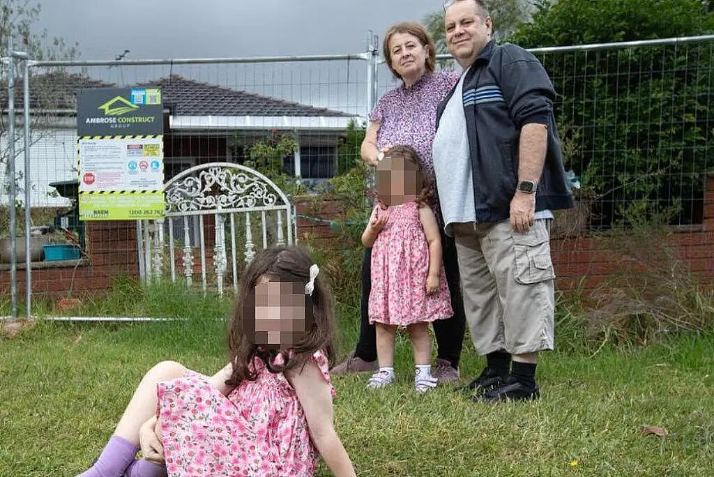 7个月被迫搬家13次！悉尼房产变“致命毒屋”，一家四口死磕保险公司（组图） - 3