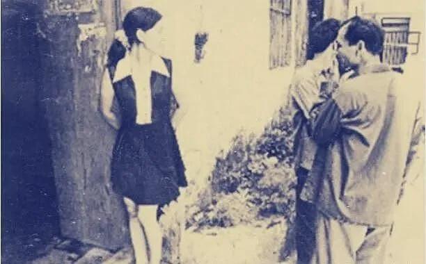 90年代中国街头巷尾 “风尘女子”们的旧照（组图） - 3