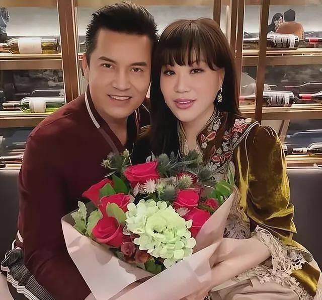 一婚娶周海媚,二婚娶邝美云,三婚娶富婆,70岁的吕良伟仍是“不老男神”(组图) - 2