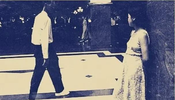 90年代中国街头巷尾 “风尘女子”们的旧照（组图） - 12