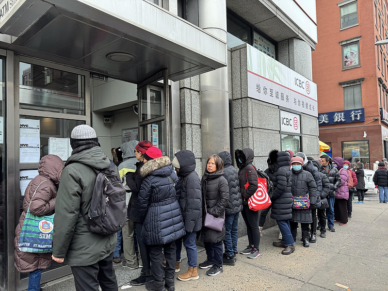 中国工商银行保险箱接连失窃，3华妇丢失近80万元现金珠宝（组图） - 2