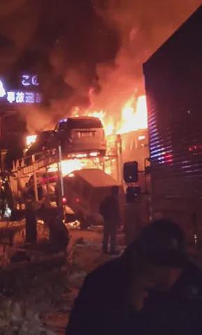 28人死伤!日本67车连撞,爆炸声不断,火光冲天!幸存者颤抖回忆惨烈现场…(视频/组图) - 3