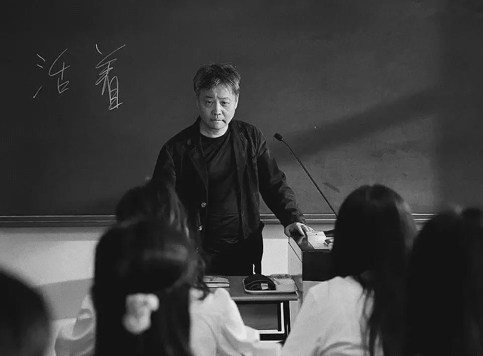 余华文学生涯迄今“最低作”诞生了,为何被骂?(组图) - 6