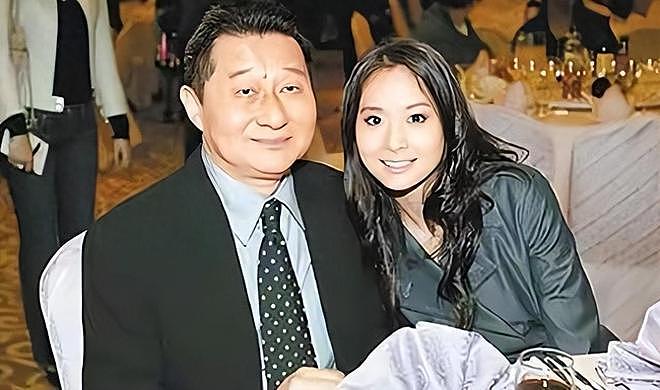 包养情人无数，娶初中同学女儿为妻，玩老婆闺蜜，孙道存有多放荡（组图） - 1