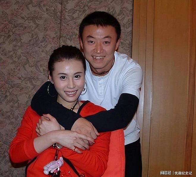 她和奥运冠军马琳离婚分走千万，再婚嫁给金融学霸，如今怎样了？（组图） - 10