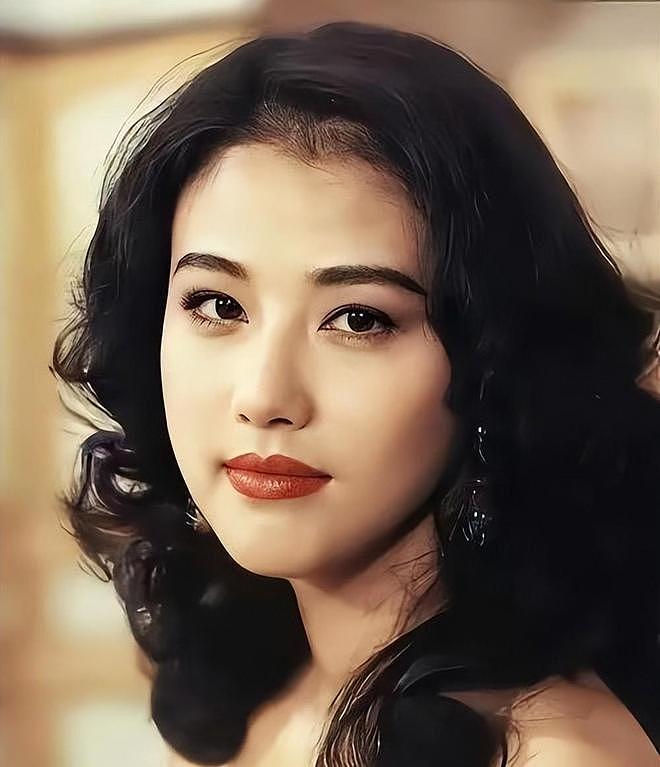 一婚娶周海媚,二婚娶邝美云,三婚娶富婆,他70岁仍是“不老男神”(组图) - 4