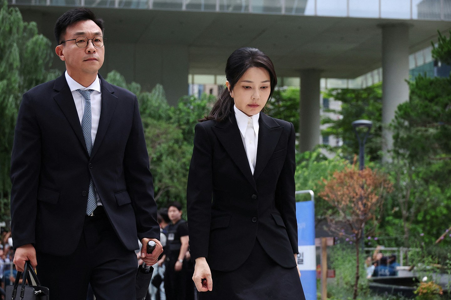 韩国独立检察组指控金建希受贿近4亿，涉操纵股票及干预国政（组图） - 2