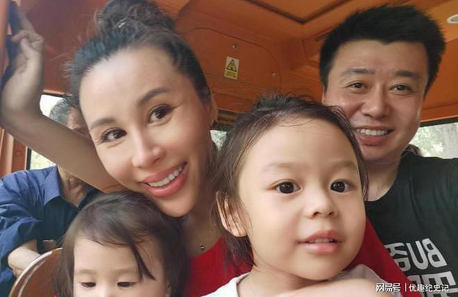 她和奥运冠军马琳离婚分走千万，再婚嫁给金融学霸，如今怎样了？（组图） - 18