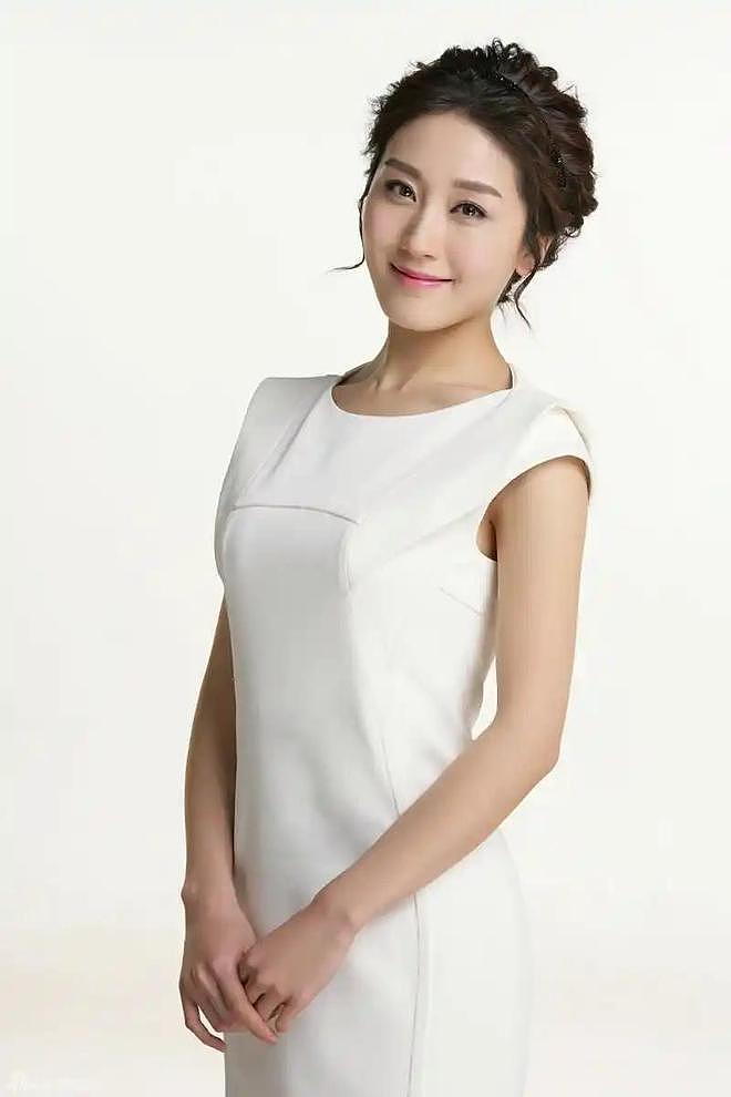 美女演员落入豪门圈套,惨遭老公和小三上门....(组图) - 18