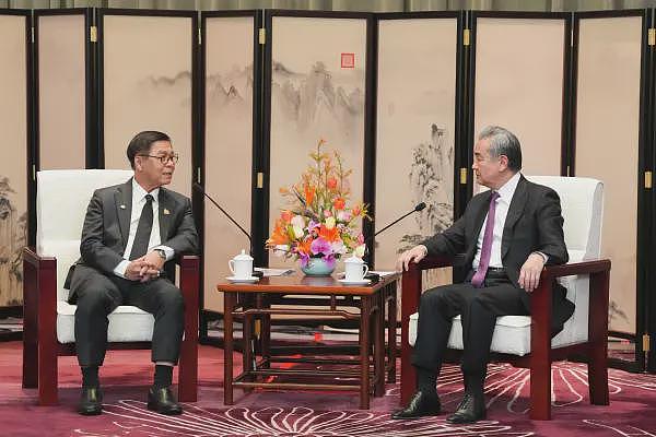 大陆热帖：在云南，中国外交干了一件大事（组图） - 2